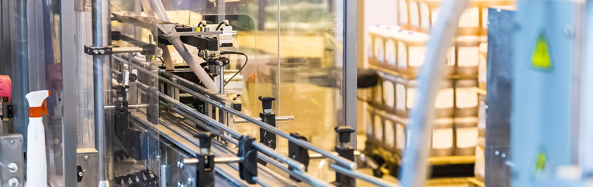 [Translate to Französisch:] Foto Produktion von pharmazeutischen Produkten